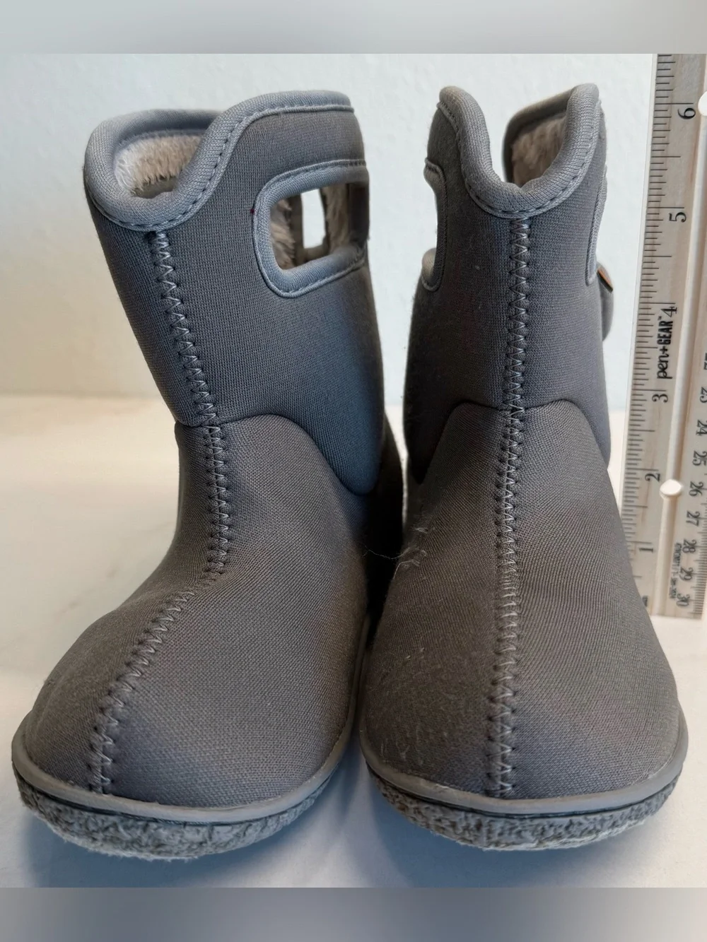 BOGS Baby Winter Boots Gray Faux Fur Kids Size 9